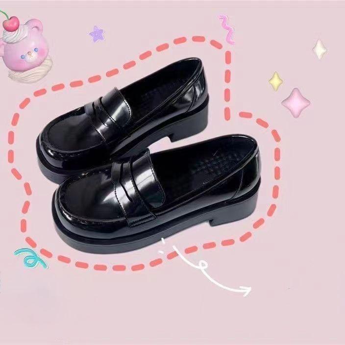 Základní japonské retro jk boty s hranatou špičkou, silnou podrážkou a zvýšenou výškou, britský styl, malé kožené boty, studentské uniformní boty, podzimní a zimní nové modely