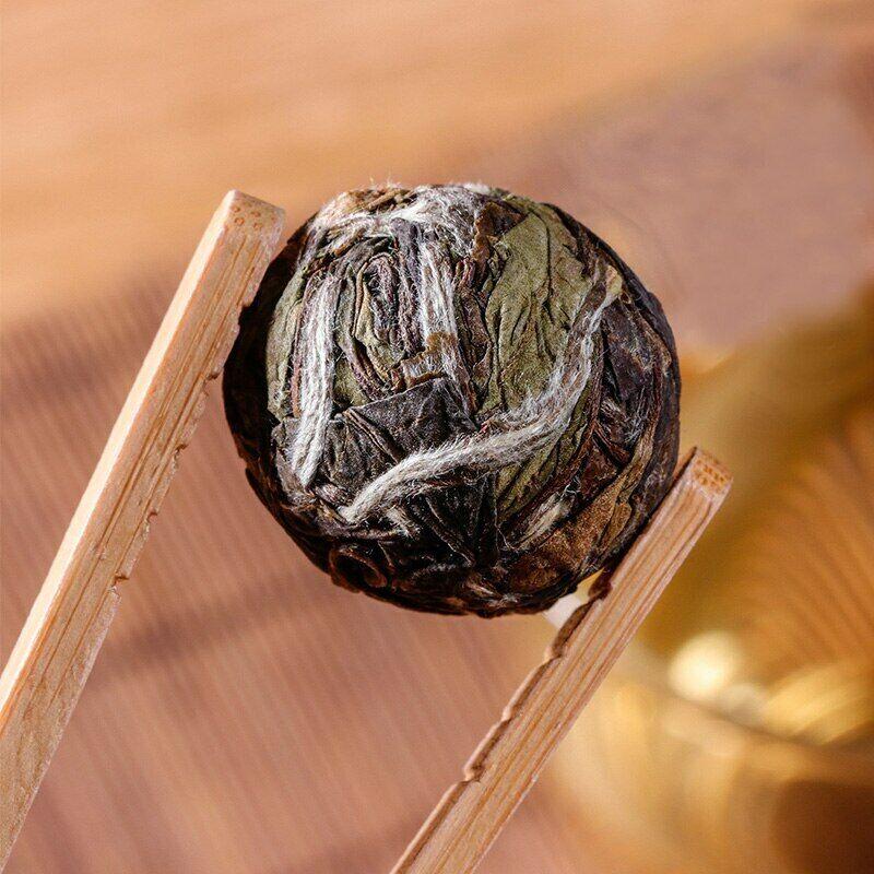 Fuding White Tea White Peony Tea Dragon Ball Bai Mu Dan with Floral Flavor 200g
