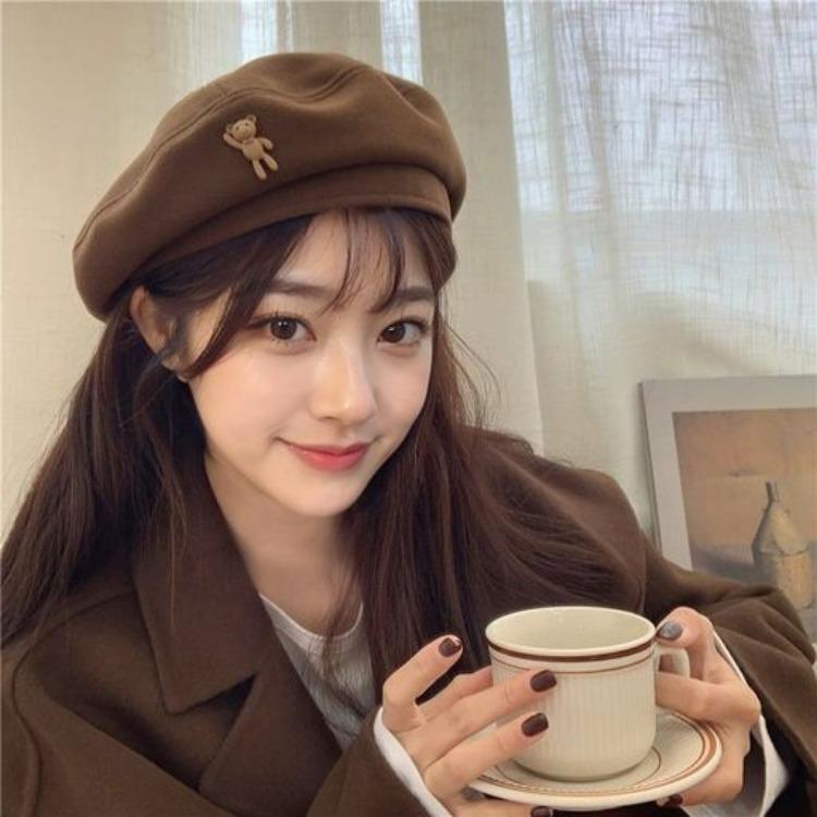 Female Beret Versatile for Autumn and Winter Black Octagonal Hat Korean Version Japanese Style British Retro