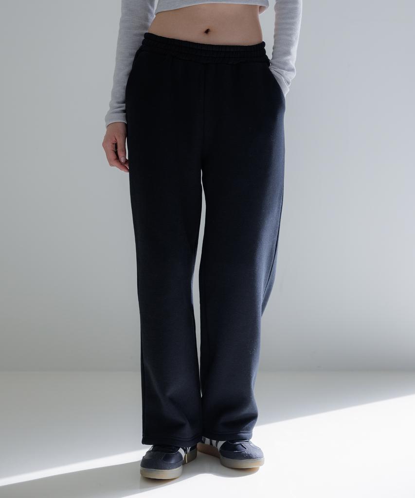 KITTY POTTERY Essentials Semi-Wide Sweatpants Black