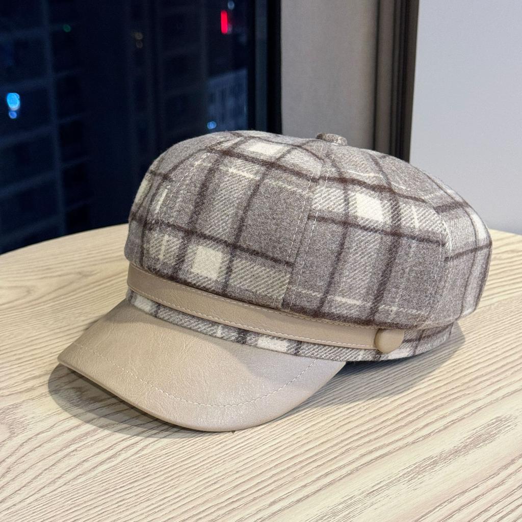 Red plaid woolen octagonal hat for women, autumn and winter Korean style retro beret, new vintage newsboy cap, trendy