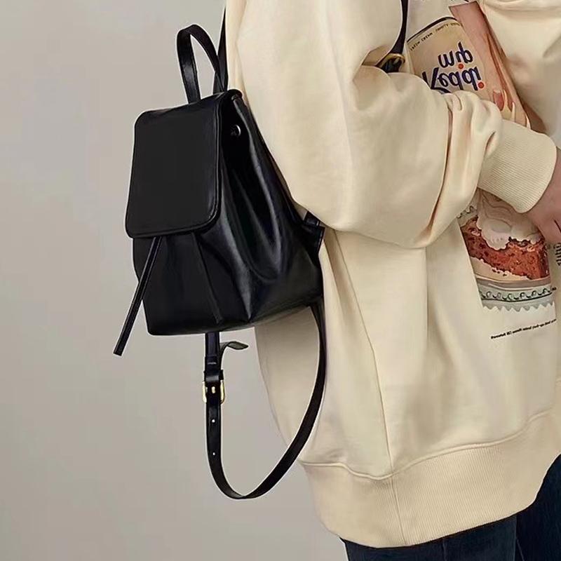 New Versatile Backpack Women's Small Retro Women's Handbag