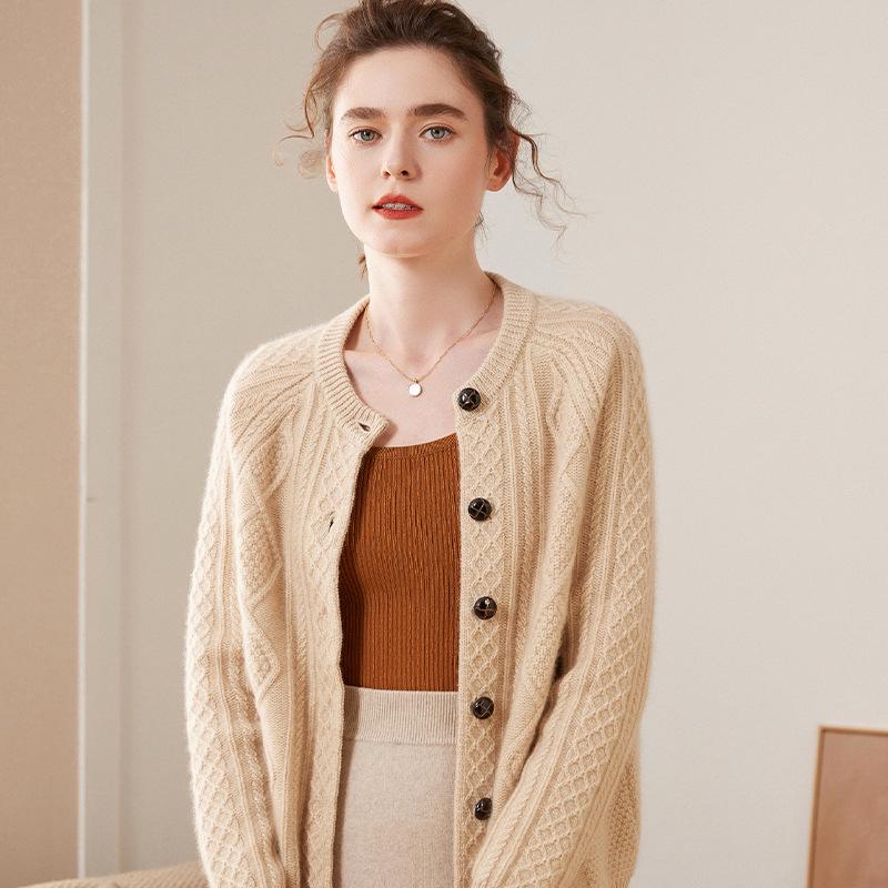 Early Autumn Women's Cashmere Knit Cardigan - Long Sleeve, Thick, Comfortable, Soft, Skin-Friendly Cable Design.