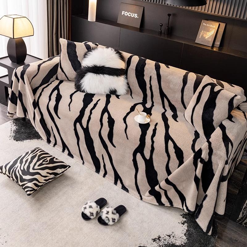 Plush Sofa Cover Autumn and Winter Zebra Pattern Light Luxury High-end Rabbit Velvet One-piece Anti-slip Full Cover Sofa Towel