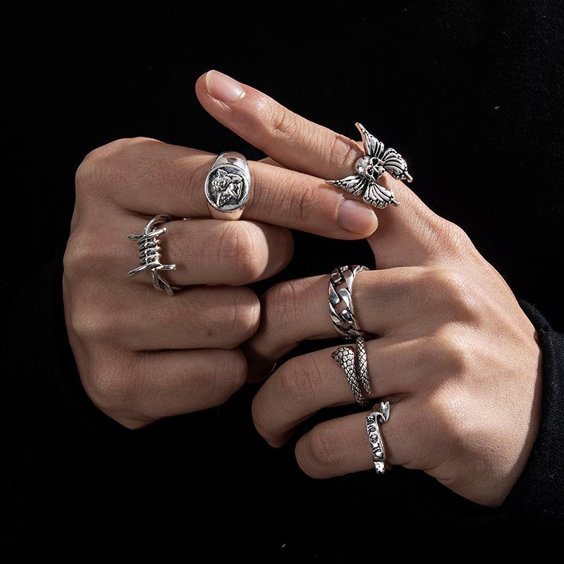 Men's 6-Piece Set: Exaggerated Retro Goth with Dark Heavy Metal and Thorns Snake Design