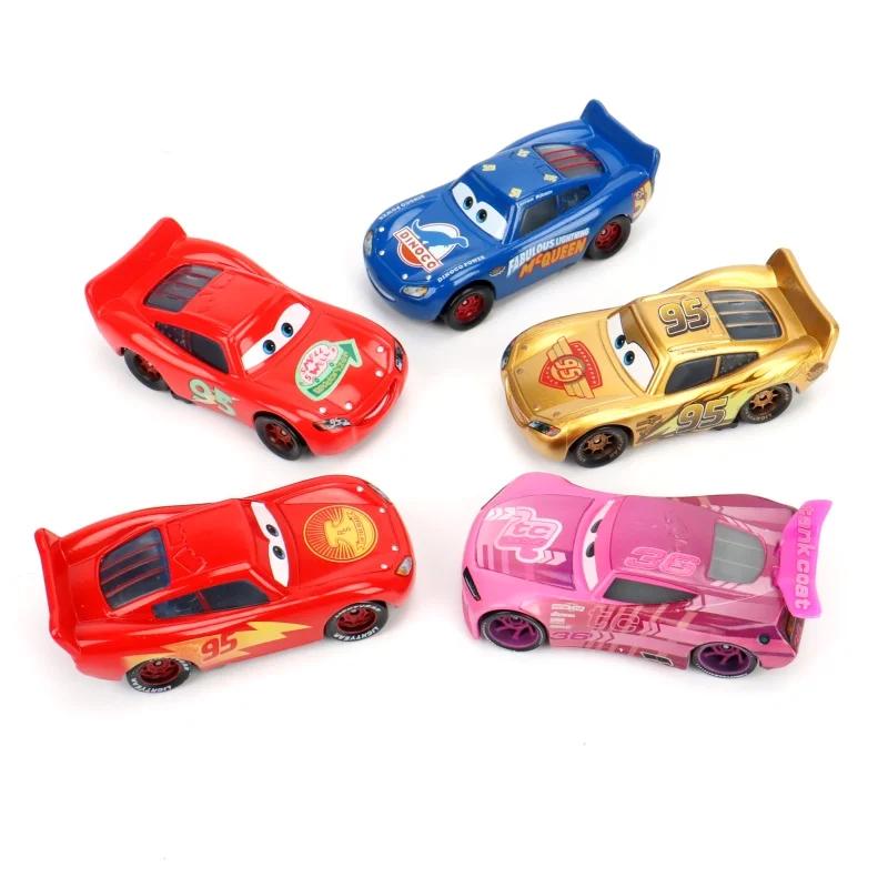 24 stylů Blesk McQueen Disney Pixar Auta Hračka 1:55 kovových odlévaných autíček Dětské autíčko Vánoční dárek