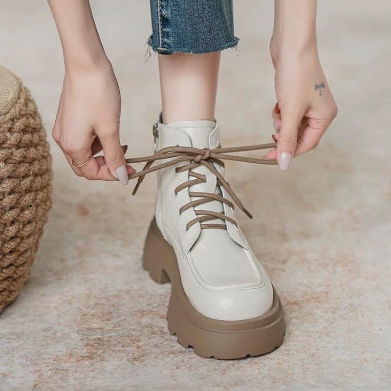 Thick-soled Martin Boots Women's Autumn New Small Height-increasing Side Zipper Versatile Locomotive Short Boots