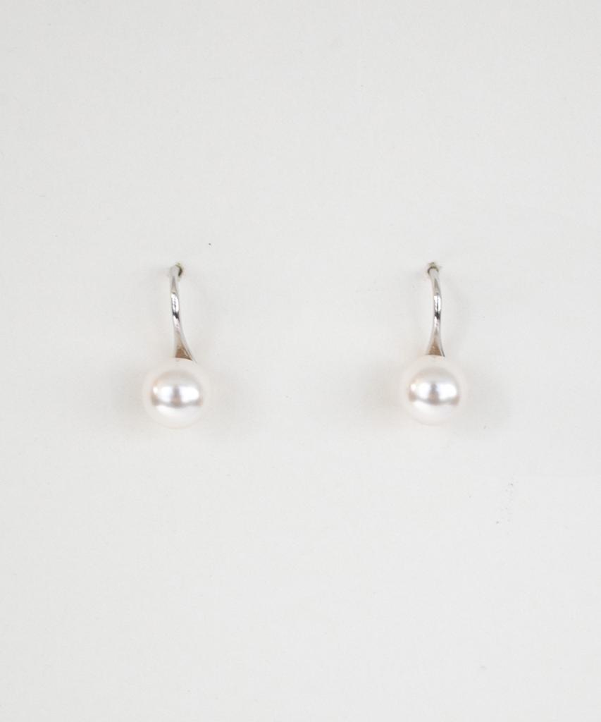 Merrymotive White Pearl Simple Earring