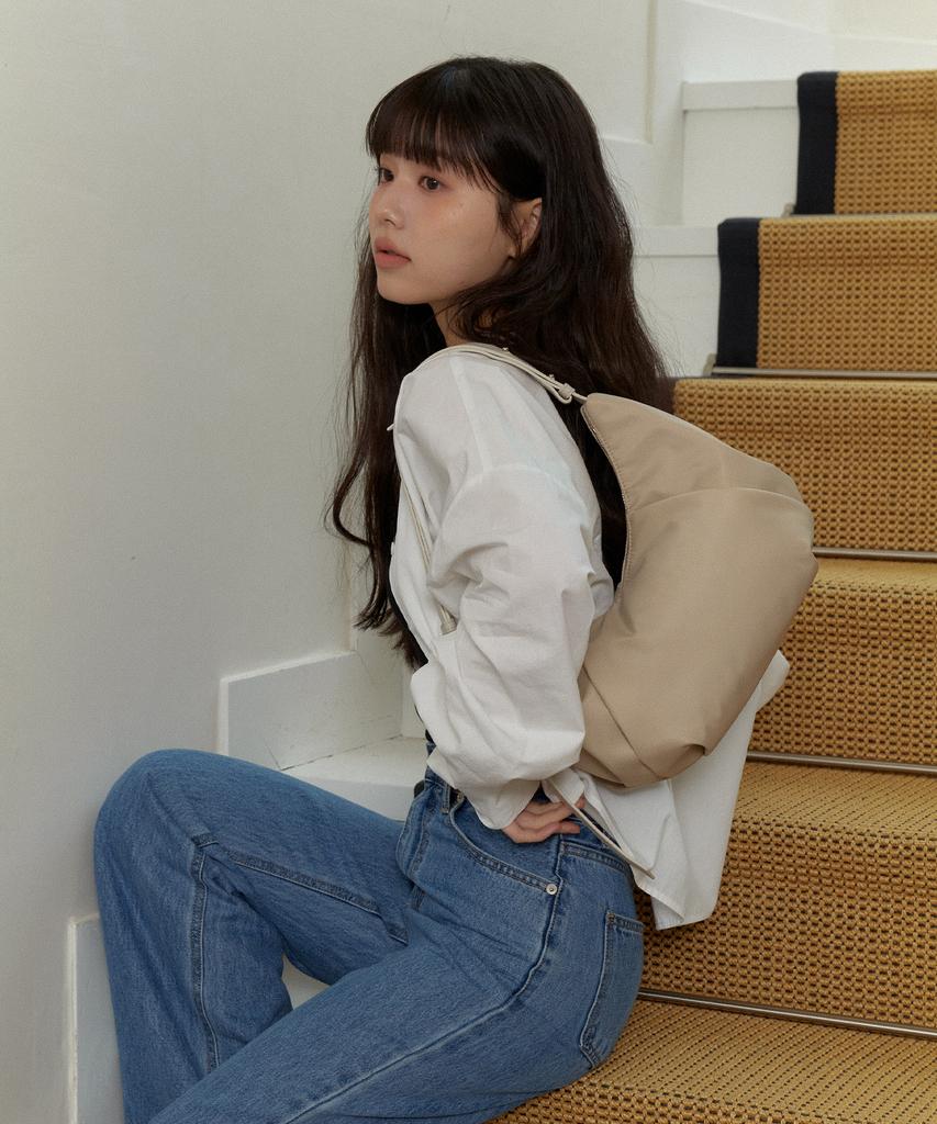 Ovhee Loeb Nylon Hobo Bag_Beige