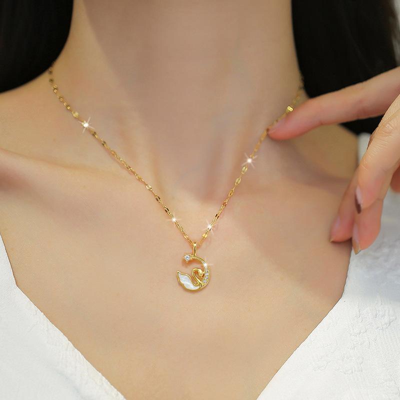 Light Luxury Temperament Gorgeous Moon Swan Necklace Female Versatile Collarbone Chain Titanium Steel Chain