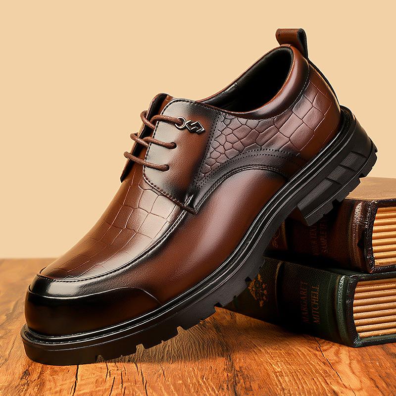 Herbst Business Formal Lederschuhe Mann Britischer Stil Geprägte Schnürschuhe Modische Hochzeitsschuhe Herren Neuer Designer Freizeitschuh