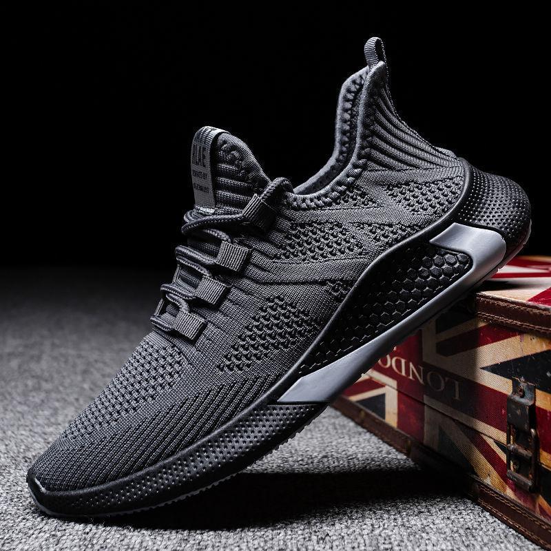 New Summer Men's Shoes Flying Knitted Breathable Casual Men's Shoes Mesh Soft Sole Sneakers Men's Korean Style Trendy Shoes