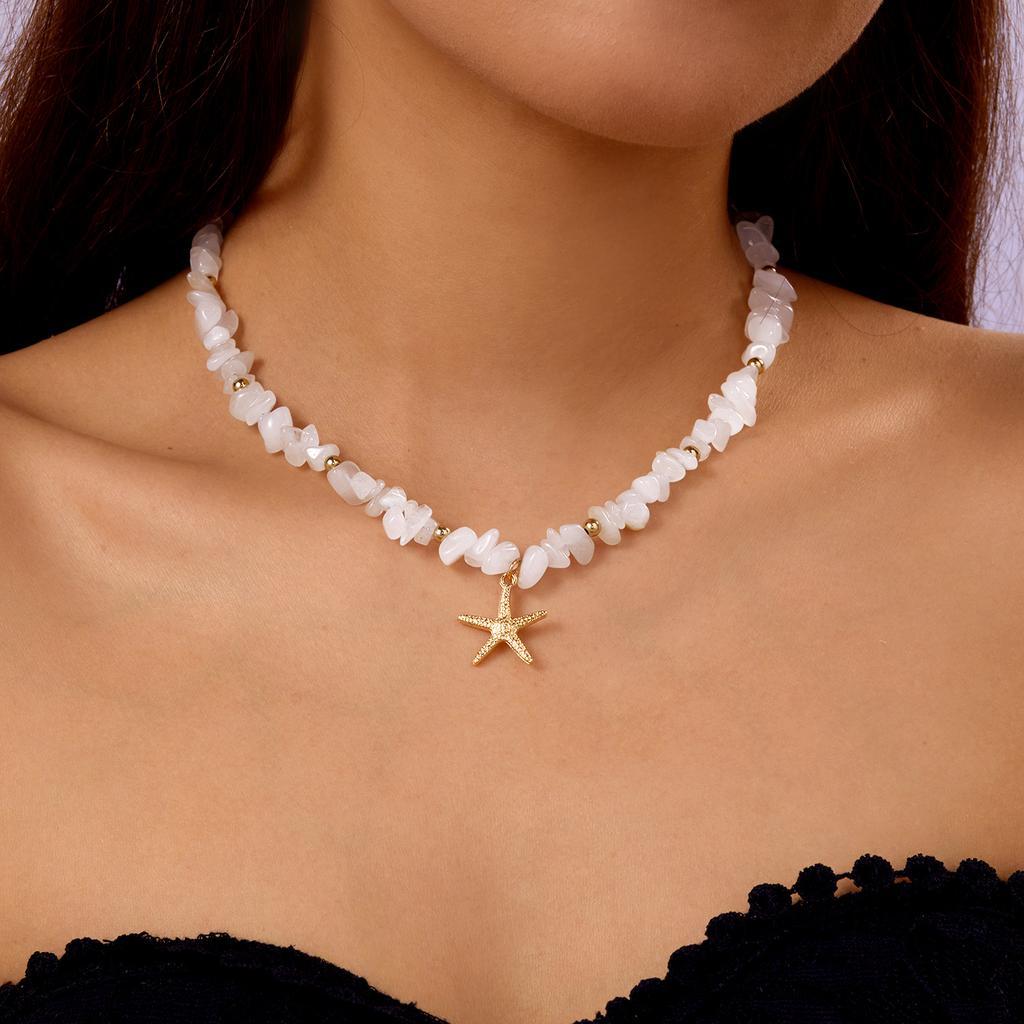 Bohemian Colorful Natural Crushed Stone Choker for Women Creative Crystal Beaded Starfish Pendant Necklace Beach Jewelry Gift