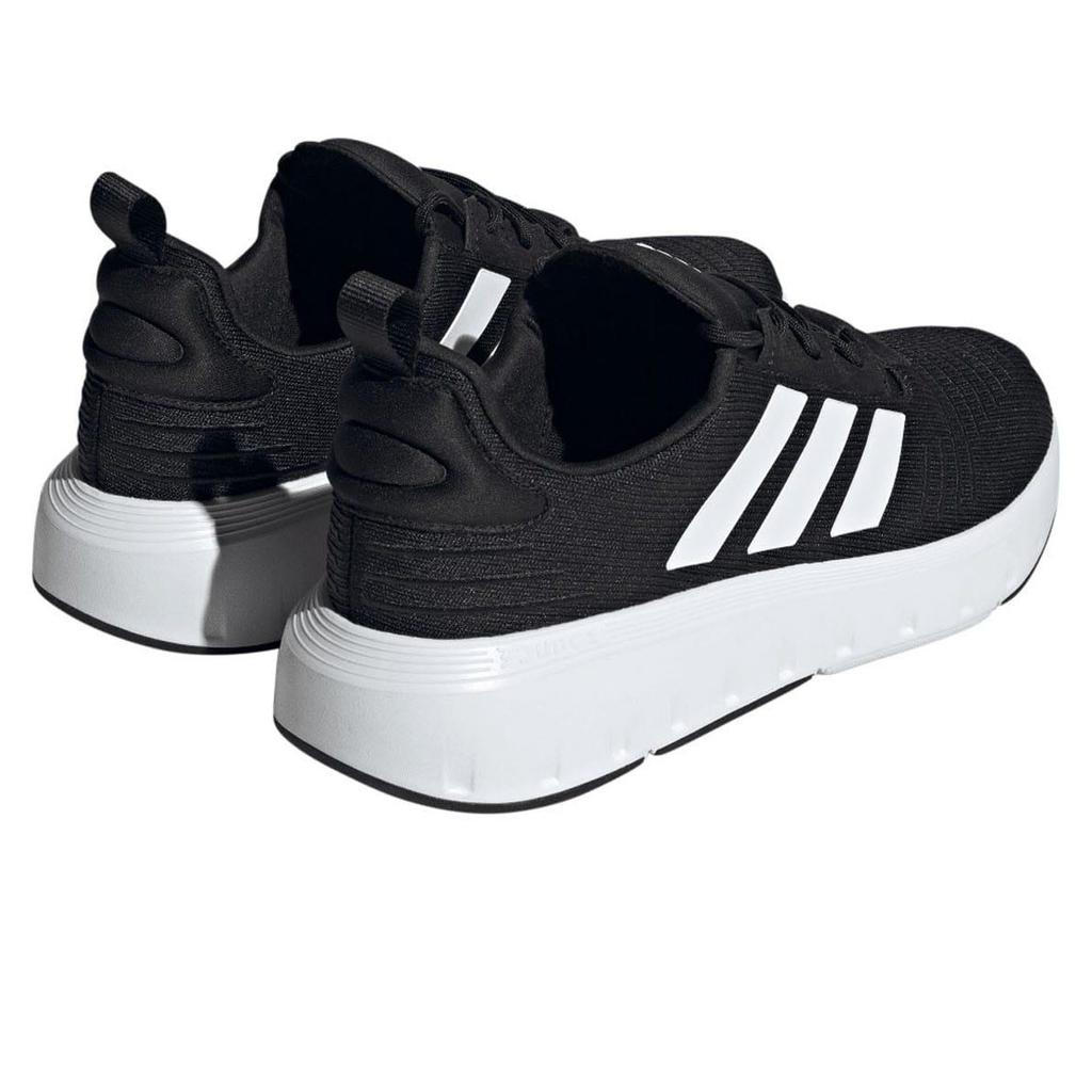 adidas Unisex Felnőtt Swift Run 23 Edzőcipő