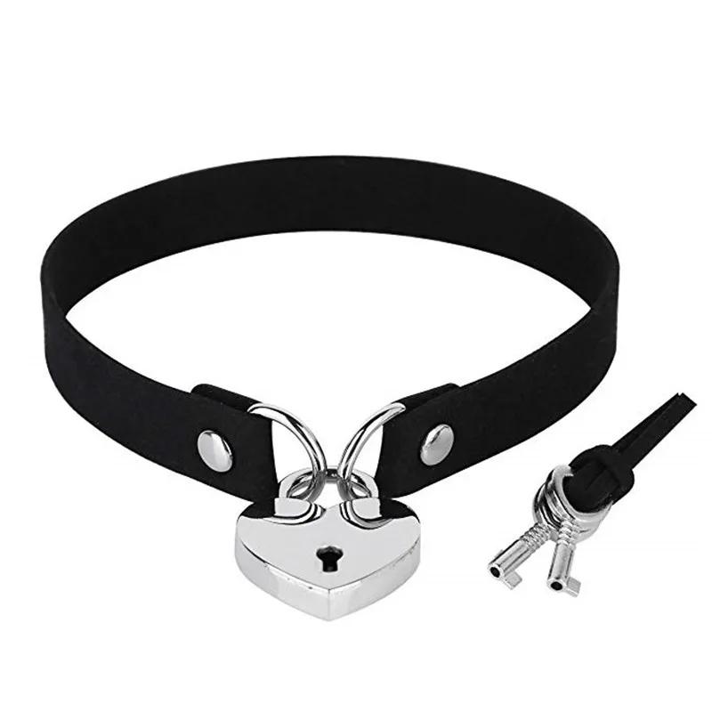 Vintage Luxury Cross Necklace Women Fashion Punk Gothic PU Leather Rivet Round Pendant Choker Collar Chain Jewelry Accessories