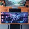 Cyberpunkowa Dziewczyna Motocyklistka Anime Duża Rozszerzona Podkładka pod Mysz Antypoślizgowa Gumowa Mata na Biurko Ze Szytymi Krawędziami Do Gier Laptopa Komputera Stacjonarnego