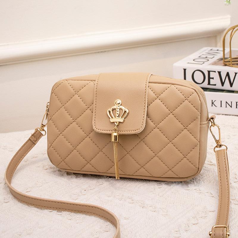 Bestickter Rhombus-Anhänger Kameratasche Neue Mode Schulter-Crossbody Nische Damen-Tasche