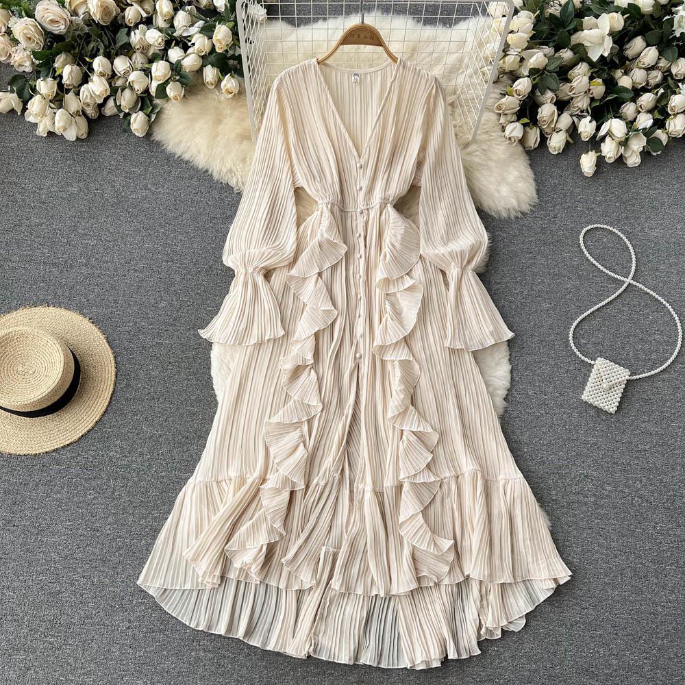 Super fairy seaside vacation chiffon long dress women's lotus leaf lace V-neck temperament pleated waist thin pendulum dress