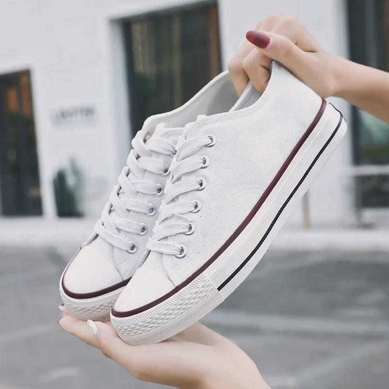 1970s Style Unisex Canvas Sneakers - Classic Low-Top Casual Shoes for Men & Women