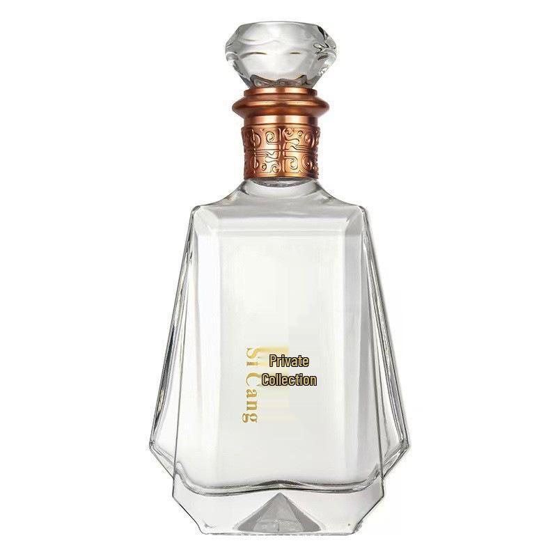 Elegant 500ml Glass Baijiu Bottle - Transparent, Crystal White, Ideal for Private Wine Collection.