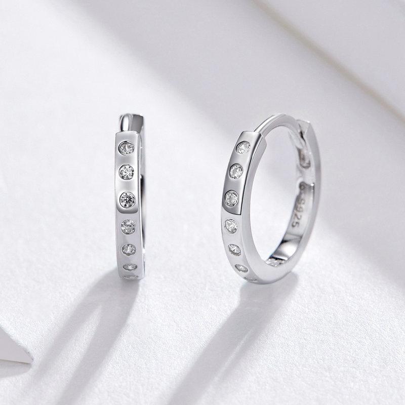 Bamoer 925 Sterling Silber Creolen für Damen Minimalistisch Einfacher Kreis Zirkonia Ohrringe KTJ