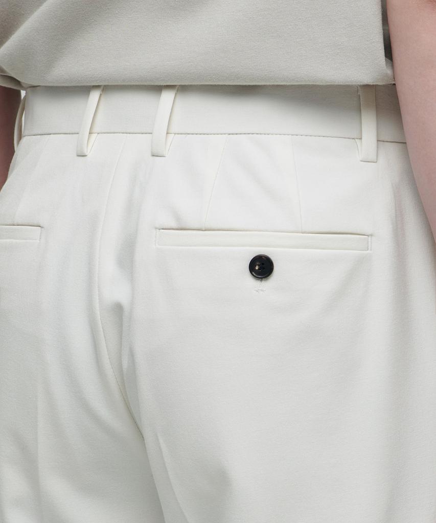 Musinsa Standard Lightweight Relaxed Tapered Hidden Banding Crop Slacks [Cream]
