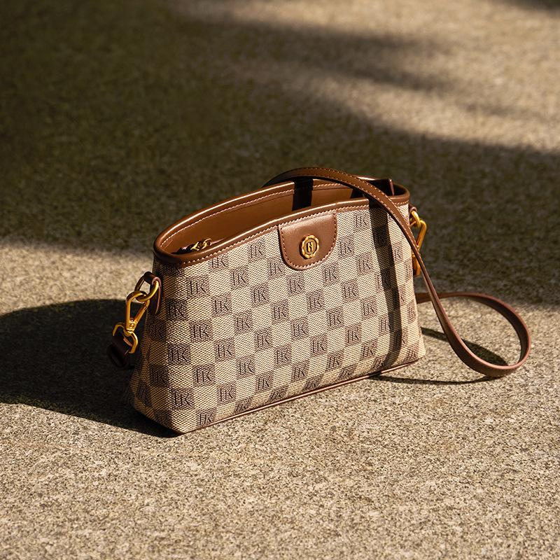 Mrs. Qiao Women's Bag 2025 New Crossbody Bag High-end Feel Shoulder Bag Monogram Women's Bag Clutch Bag Mom Bag