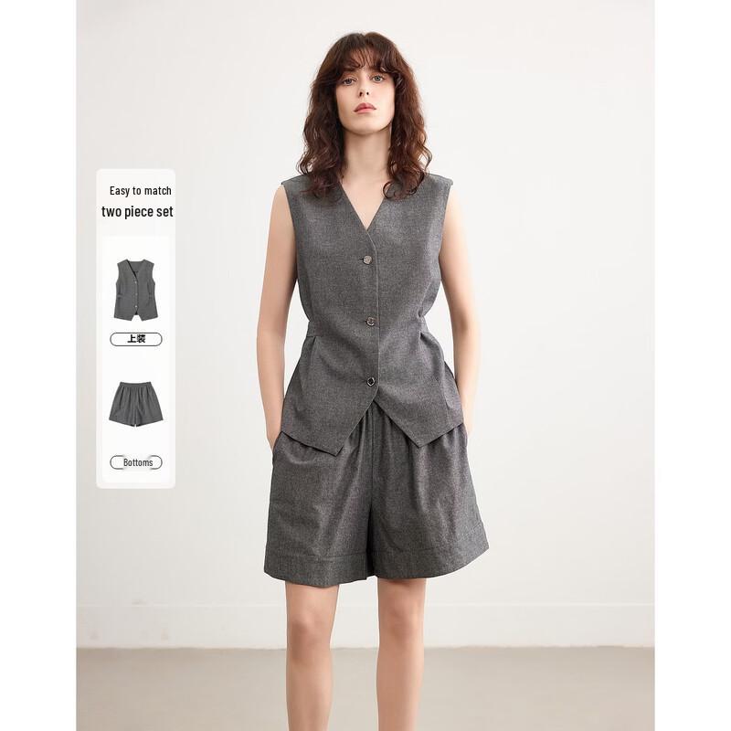Demana Pure Cotton V-Neck Sleeveless Top & Shorts Set