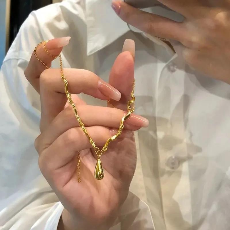 Nouveau Colliers Goutte d'Eau Brillants Vintage Luxe Léger Paresse Irrégulier Pendentif Gland Chaîne Collier Bijoux Fins