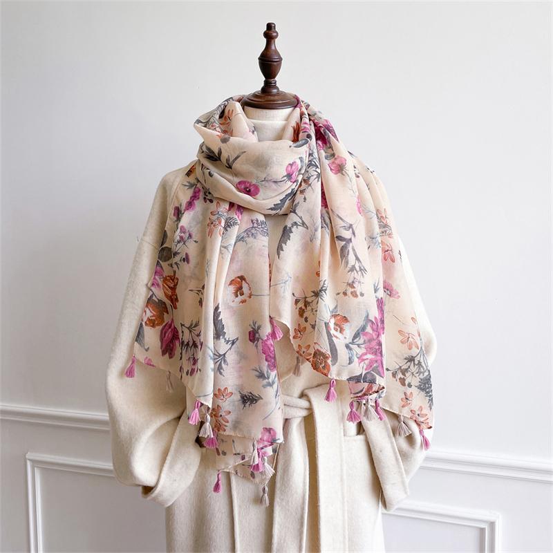 Autumn Flower Pattern Scarf for Women Muslim Hijab Cotton Line Shawls Warm Cashmere Blanket Female Shawl Bufanda Echarpe