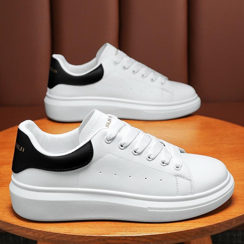 Lente herenschoenen nieuwe ademende kleine witte schoenen heren trend veelzijdige plateau sportschoenen casual board schoenen trendy schoenen