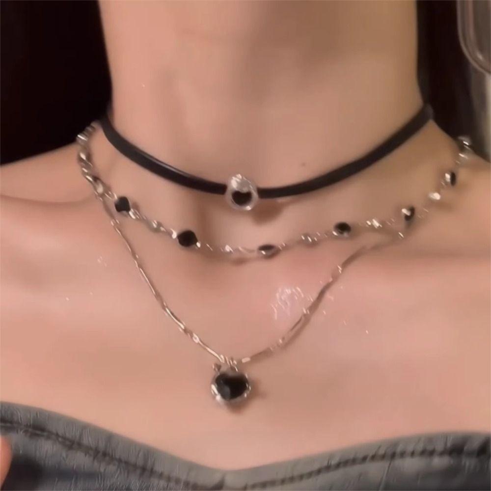 Fashion Light Luxury Multi Layered Exquisite Jewelry Black Leather Rope Chain Small Pendant Gift