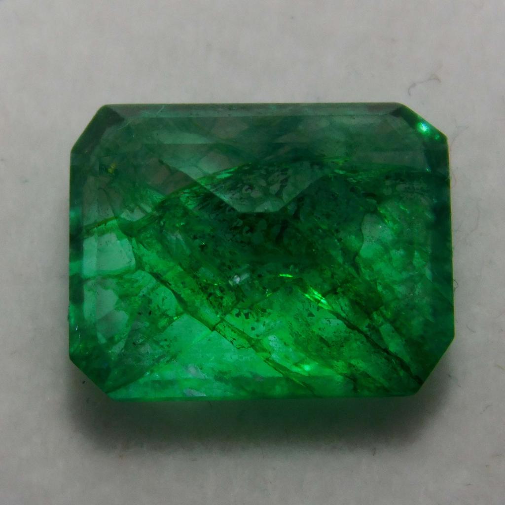 Natural Green Emerald Loose Gemstone 7 Ct Untreated Colombian Emerald Cut for Jewelry Designs