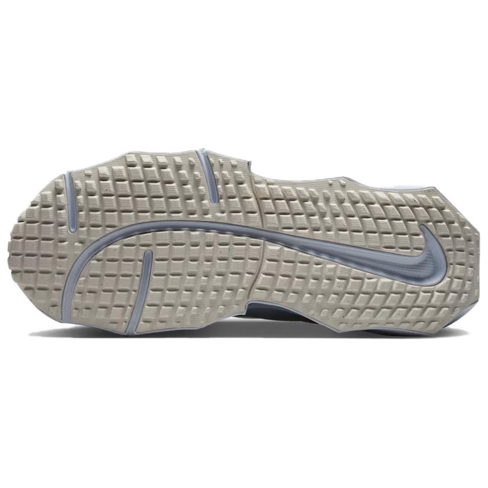 Nike Baskets Aura Edge Summit White pour femme Gris Football Bleu Hydrogène HQ7025-103