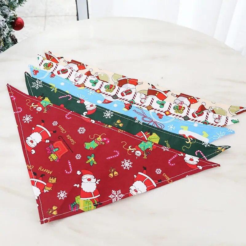 Julhusdjursbandanas Halsband för Små Stora Hundar Spottduk Hundtriangelhanddukar Valp Bomullsscarf Nästrasa Husdjursförnödenheter