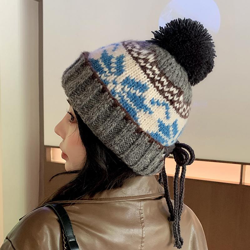 Retro Jacquard Warme Strickmütze für Damen Herbst und Winter Fair Isle Stil Kälteschutz Ohrenschutz Wollmütze für junge Männer