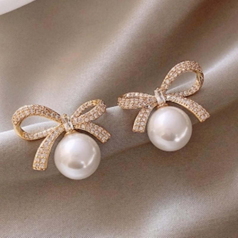 Zircon Bow Stud Earrings, Sweet Temperament, Fashionable and Versatile Earrings, Light Luxury and High-end Earrings.