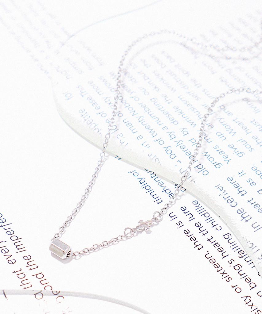 Jbans Classic A Minimal Hexa Pendant 04 Ring Chain Necklace (C2601-An1035_Sv)