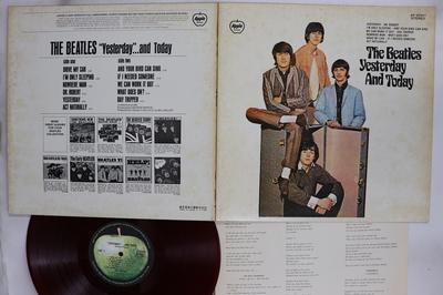 LP Record BEATLES  Yesterday  Today Red Vinyl Toshi AP80061 APPLE 1970 Japan Rock Used