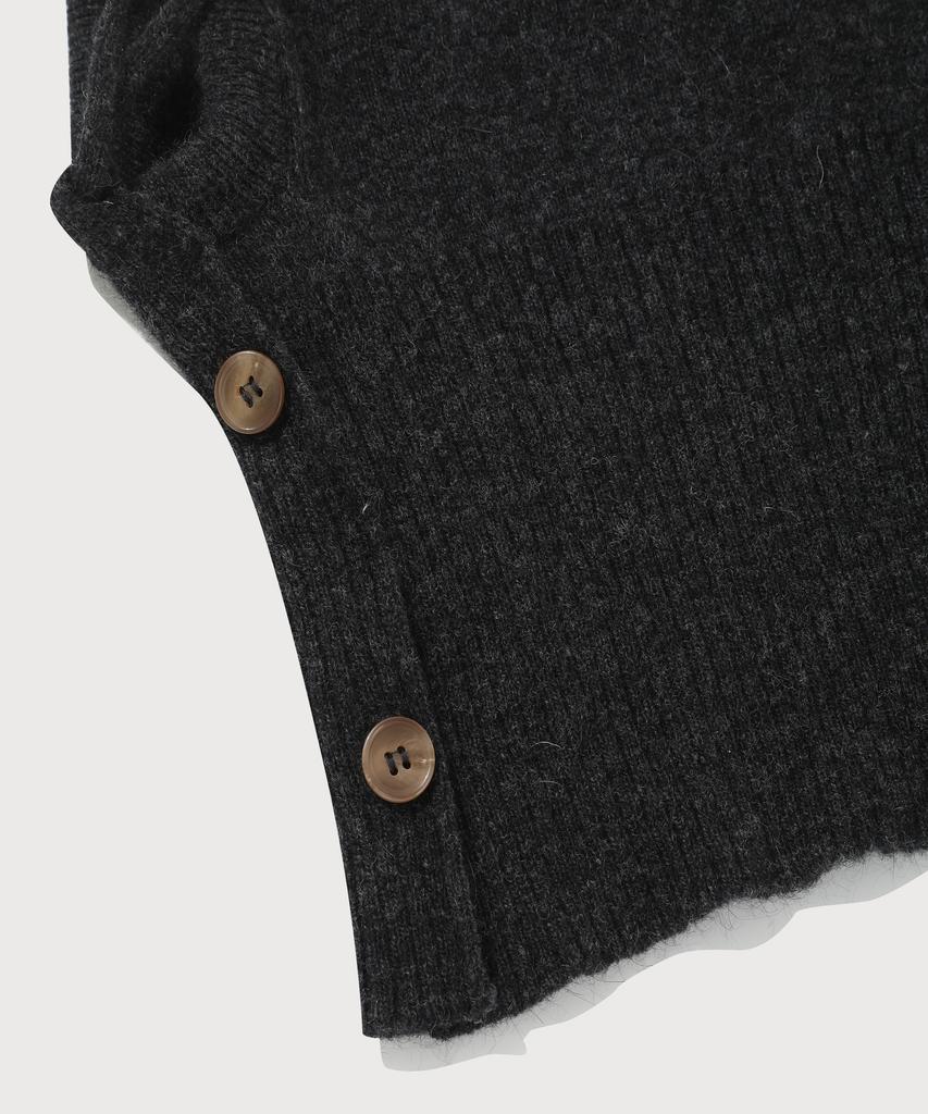COVERNAT WOMAN Cloverheart Jacquard Angora Balaclava Dark Gray