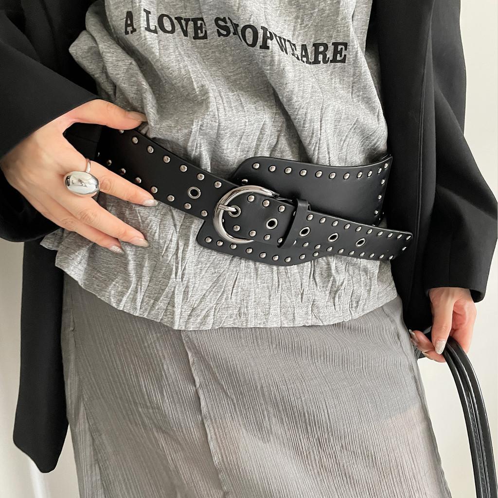 Pu Leather Wide Waist Belt For Women With Irregular Studded Design For Casual Dresses