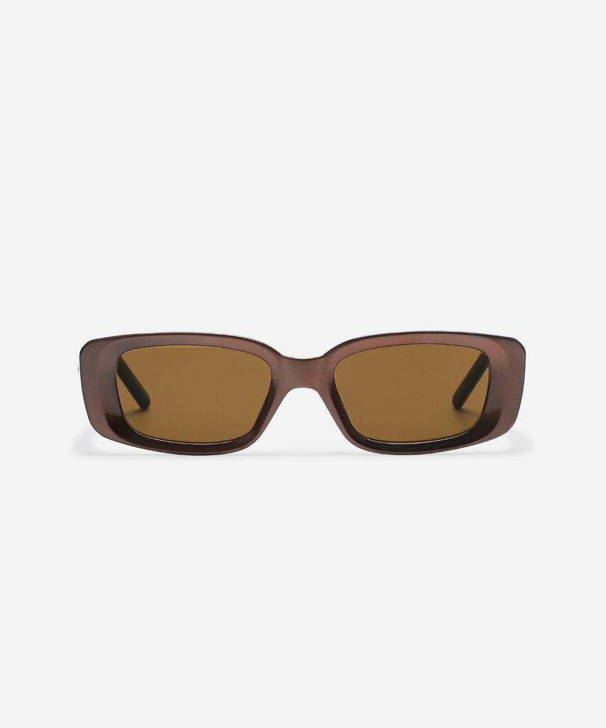 Neotelia Darino · S-Brown