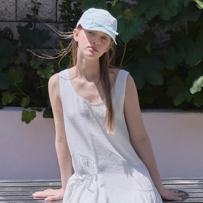 LACE LABEL CAMP CAP (MINT)