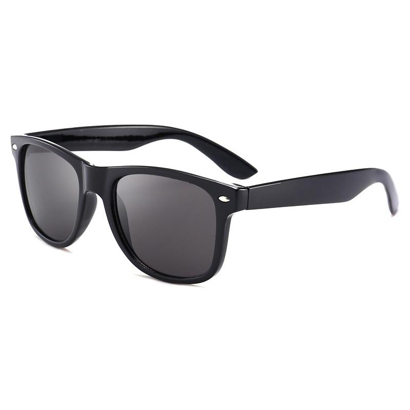 Classic Square Sunglasses Men Women Retro Black Sun Glasses Male Female Fashion Summer Anti Glare Driving Shades