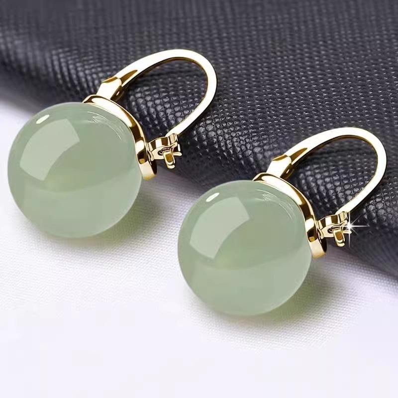 Elegant Imitation Jade Hoop Earrings for Women Green Round Beads Ear Buckle Banquet Jewelry KTJ