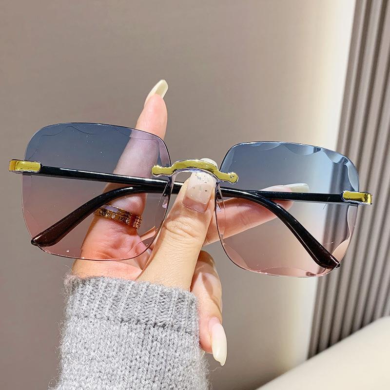 Verloop Bril Dames Uv Bescherming Shades Zonnebril Eenvoudige Dames Vierkant Randloos Bril