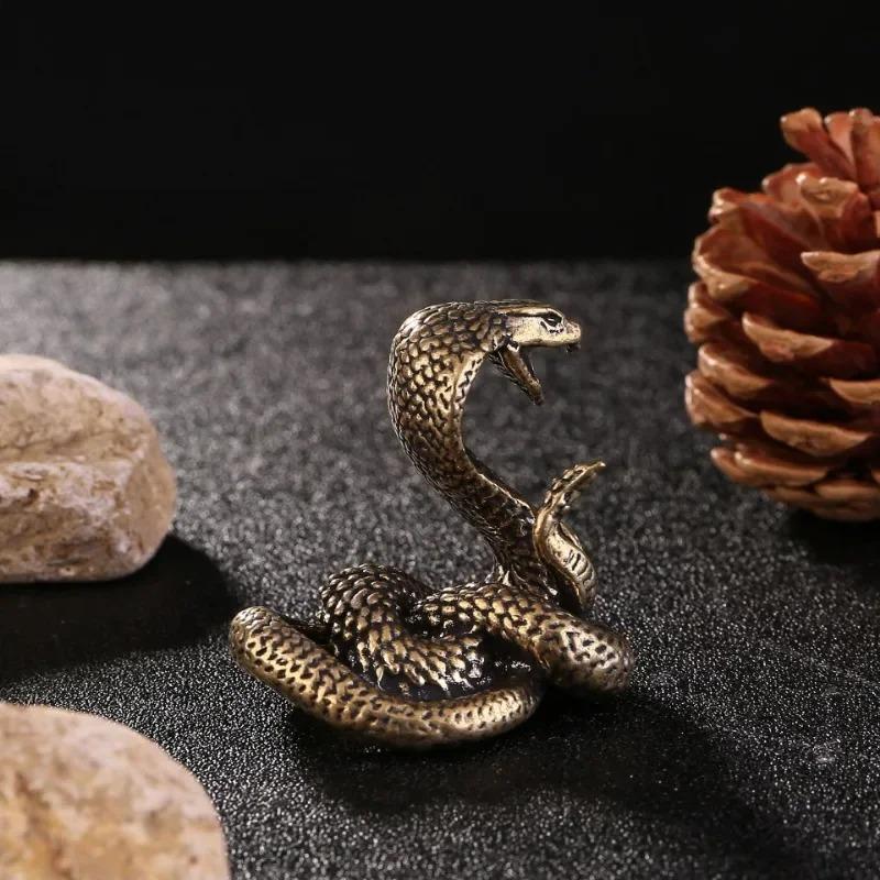 Cobra Small Ornaments Solid Brass Snake Tea Table Antique Small Copper Pieces Copper Carvings Handles Copperware Tea Pets