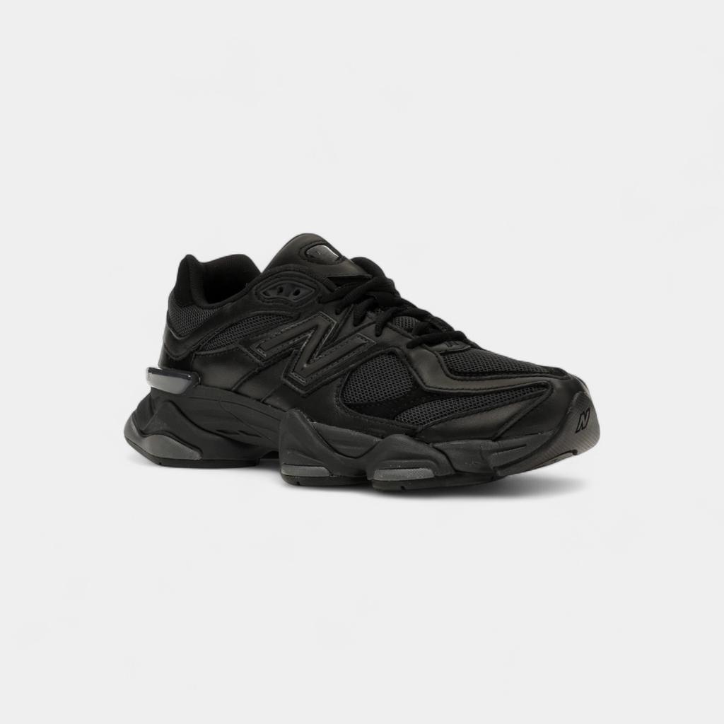 New Balance 9060 Triple Black Leder