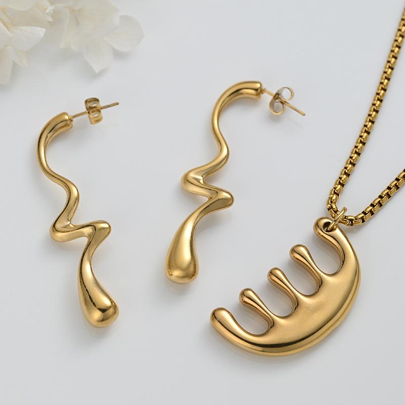 Stainless Steel Wave Necklace & Earring Set - Non-fading Clavicle Chain, Versatile European & American Style