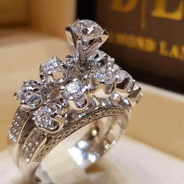 Nobility Luxurious Color Imitated Aaa Zircon Crystal Women Diamonds Finger Ring Sets Engagement Bridal Gathering Bridal Jewelry Gathering Gathering